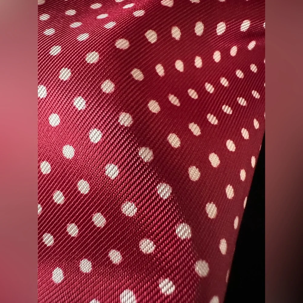Elegant Red Polka ‎ Scarf